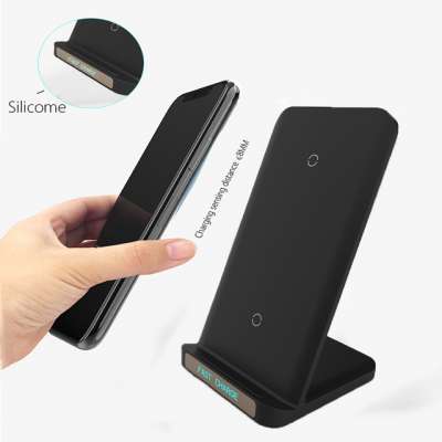 Top Selling Products 20W  Fast charging dual coils Quick charge qi wireless phone charger holder stand for iphone